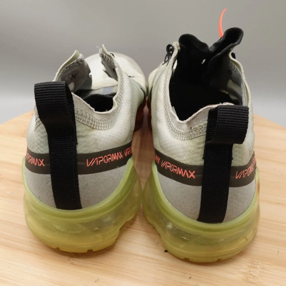 Nike Shoes Mens 7 Air Vapormax 2019 Volt Crimson Neon Athletic AR6631-007 Flaws